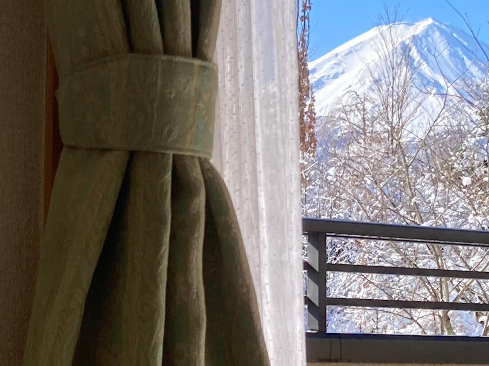 Villa 富士の樱house 宝栄 Fujikawaguchiko Esterno foto